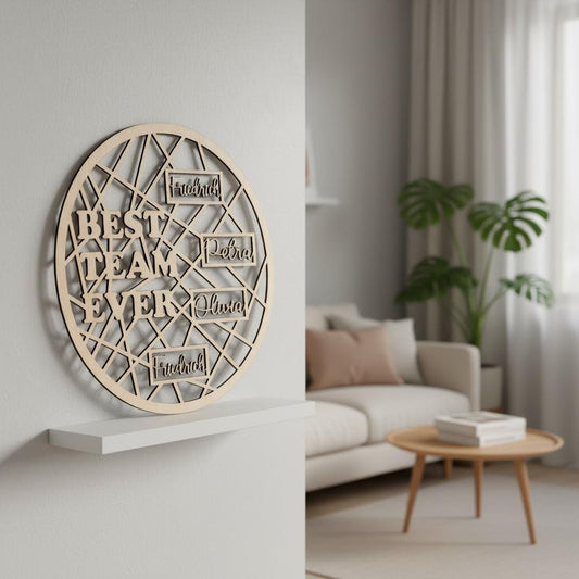 Personalisierter Familien-Holzkranz „Best Team Ever“ – Wanddeko mit Namen | Ø 30 cm