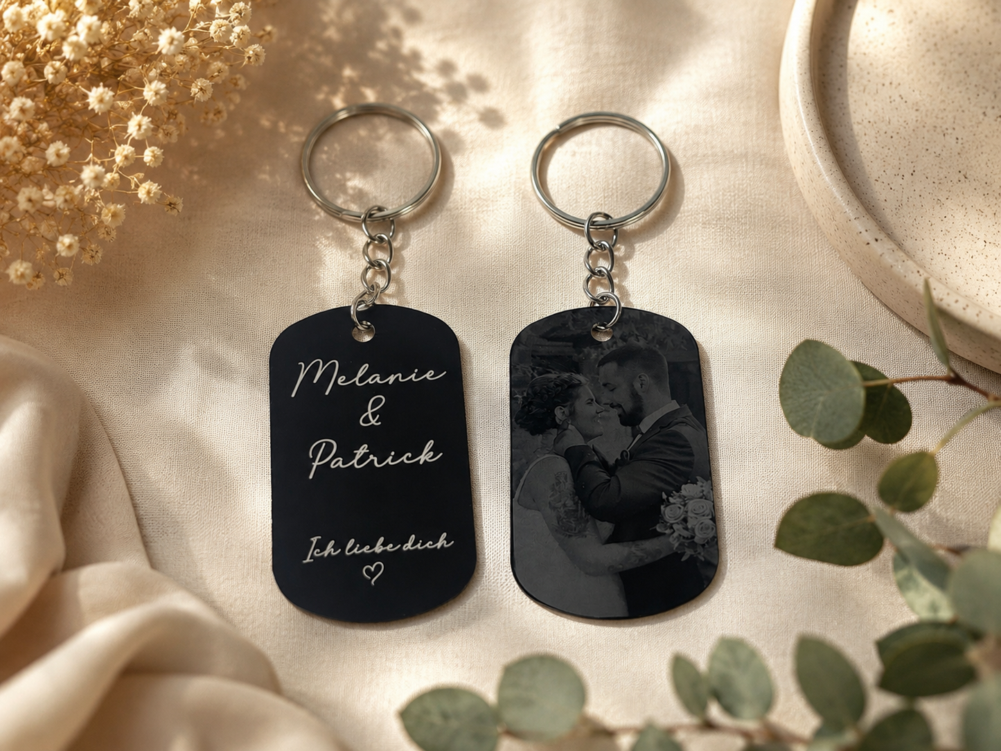 Personalisierter Foto Schlüsselanhänger mit Gravur – Individuelles Geschenk mit Wunschfoto | Geschenk für Paare, Freundin & Freund