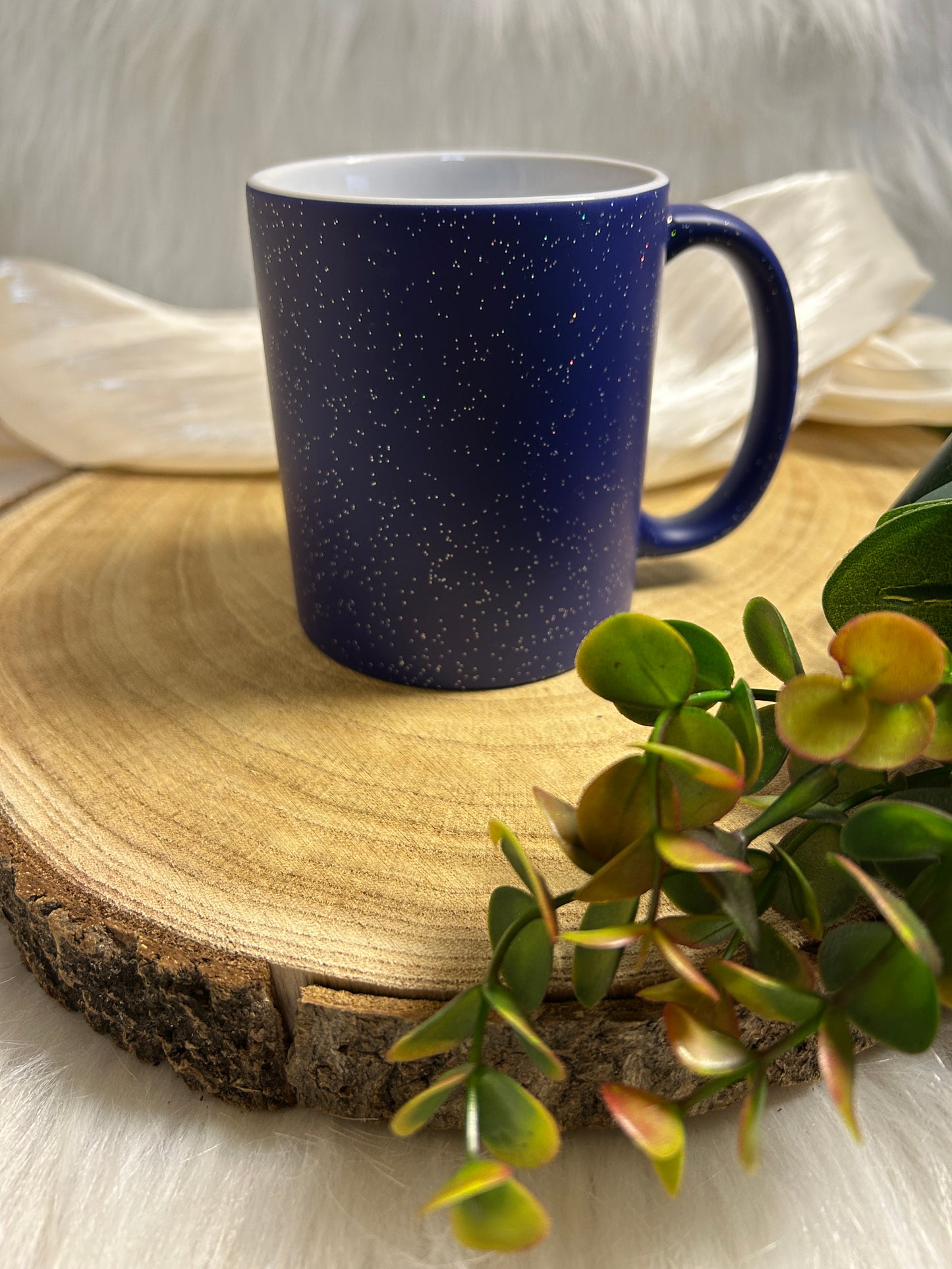Magische Farbwechsel-Tasse mit Wunschgravur – Personalisierte Glitzertasse | Handwäsche
