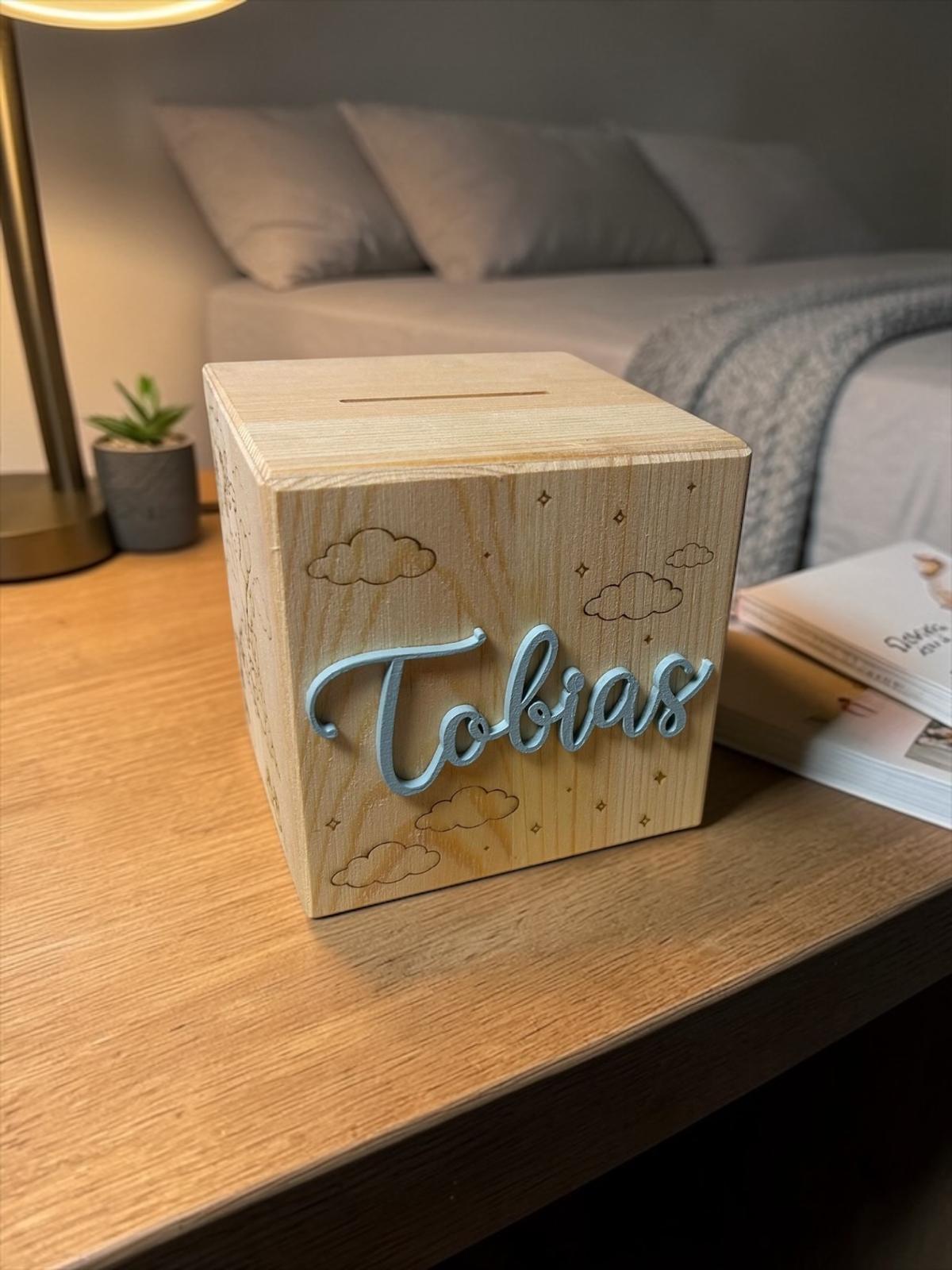 Personalisierte Holz-Spardose mit Name – Sparbox aus Holz mit Gravur – Geschenk zur Geburt, Taufe oder Geburtstag