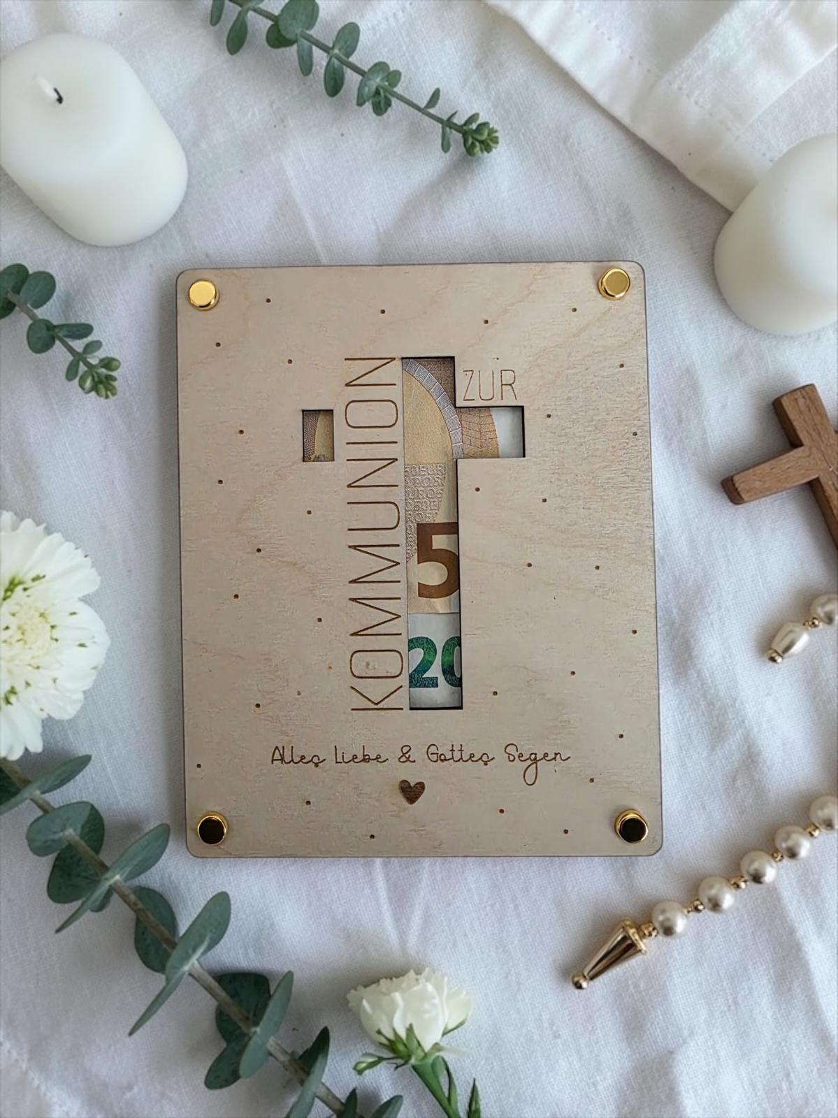 Geldgeschenk aus Holz mit Kreuz – Karte für Kommunion, Firmung & Taufe
