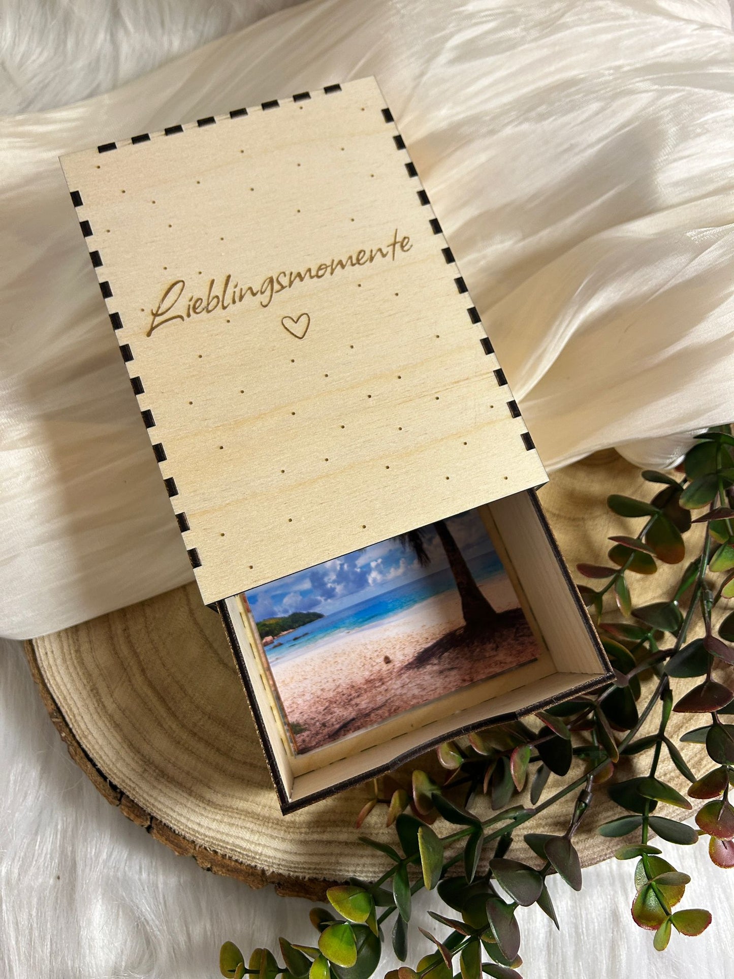 Personalisierte Fotobox aus Holz für 10x15 Fotos – Erinnerungsbox mit Gravur & verschiedenen Designs